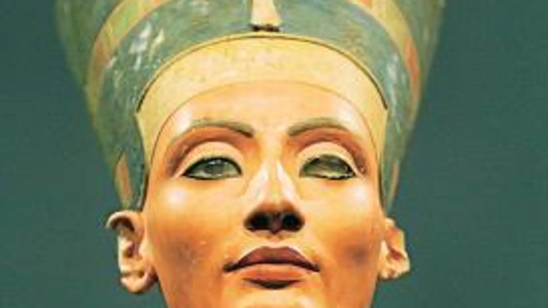 Egipto lanza un órdago por Nefertiti