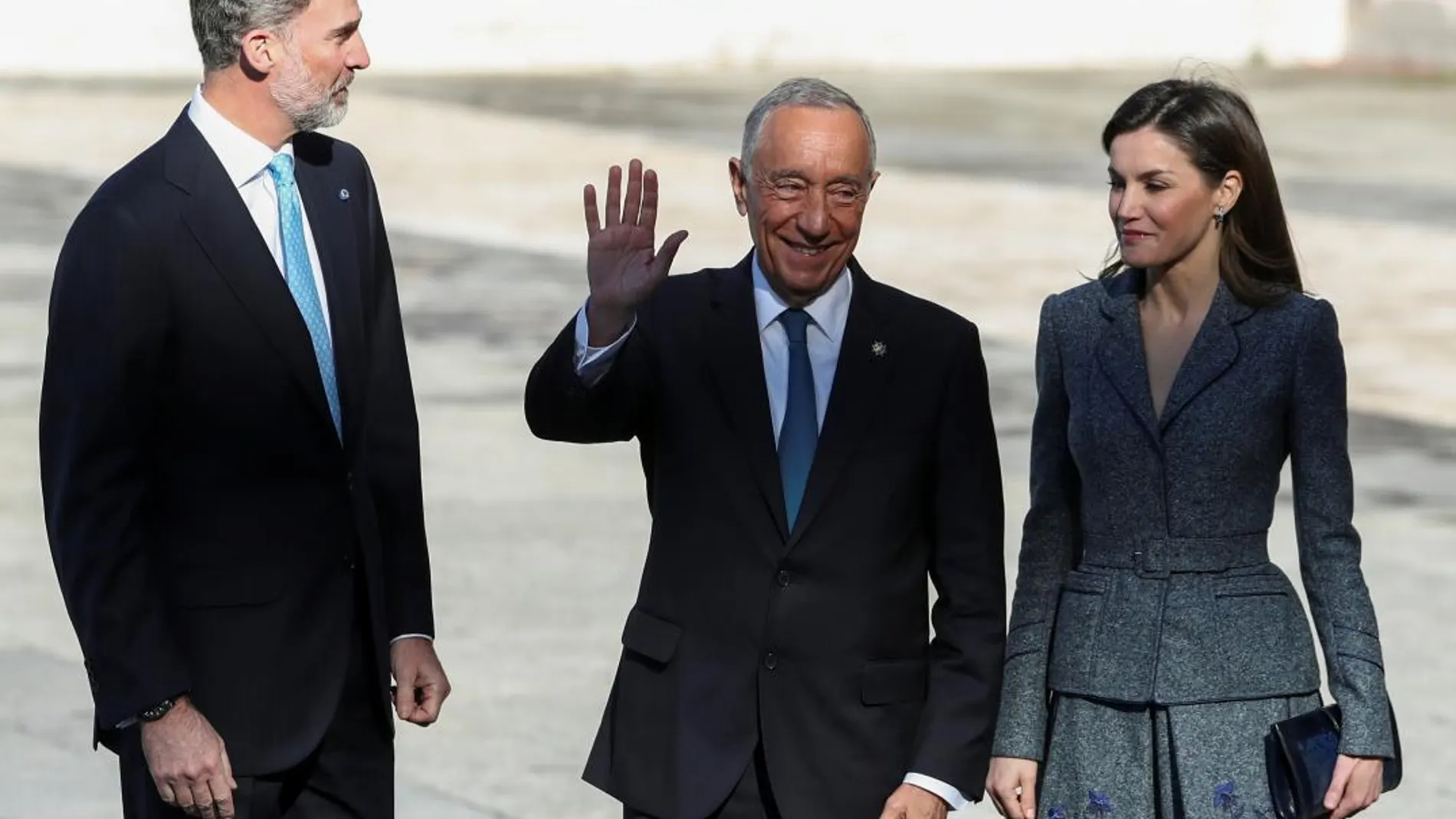 El presidente portugués, Marcelo Rebelo de Sousa, es recibido por los Reyes