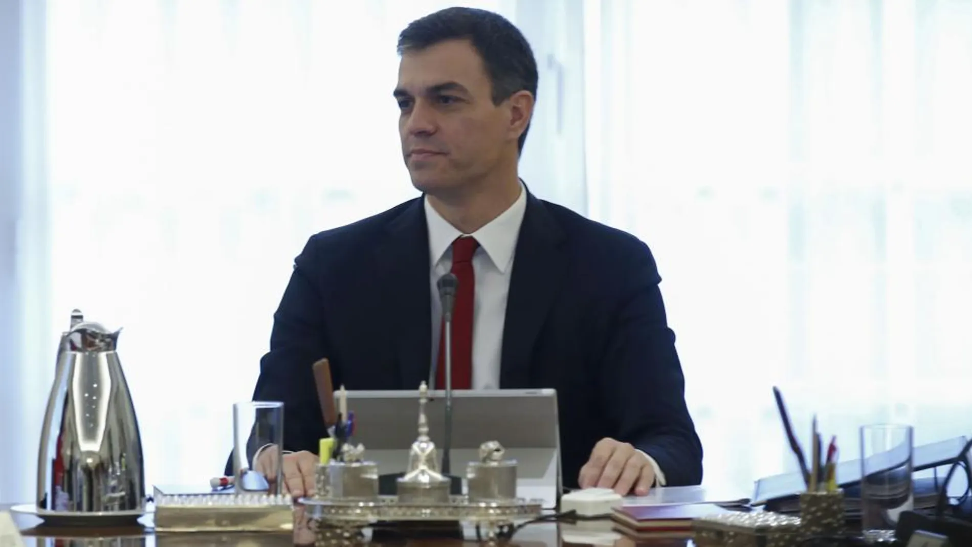 Pedro Sánchez, durante la primera reunión de su Consejo de Ministros. Foto: J. FDEZ.-LARGO