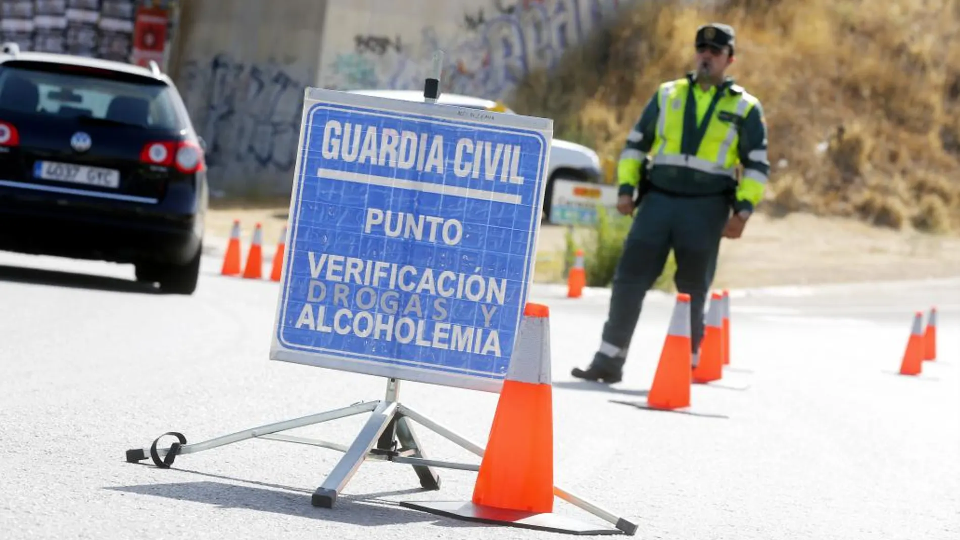 La campaña navideña de la DGT detecta 2.328 conductores al volante bajo efectos de alcohol o las drogas