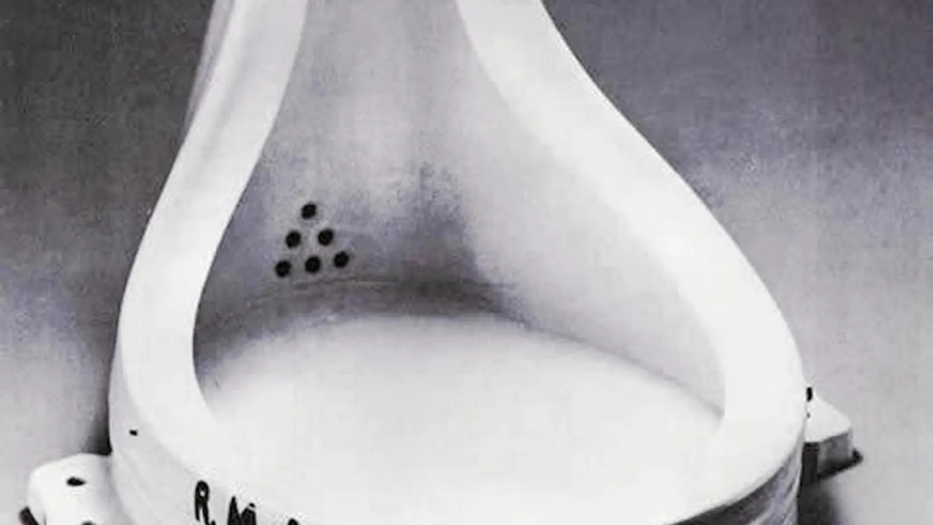 «La fuente». El urinario que imaginó el artista total Marcel Duchamp en 1917 ha quedado como el gran símbolo del dadaísmo