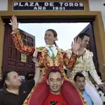  Feliz día de Murcia para Conchi Ríos y Antonio Puerta