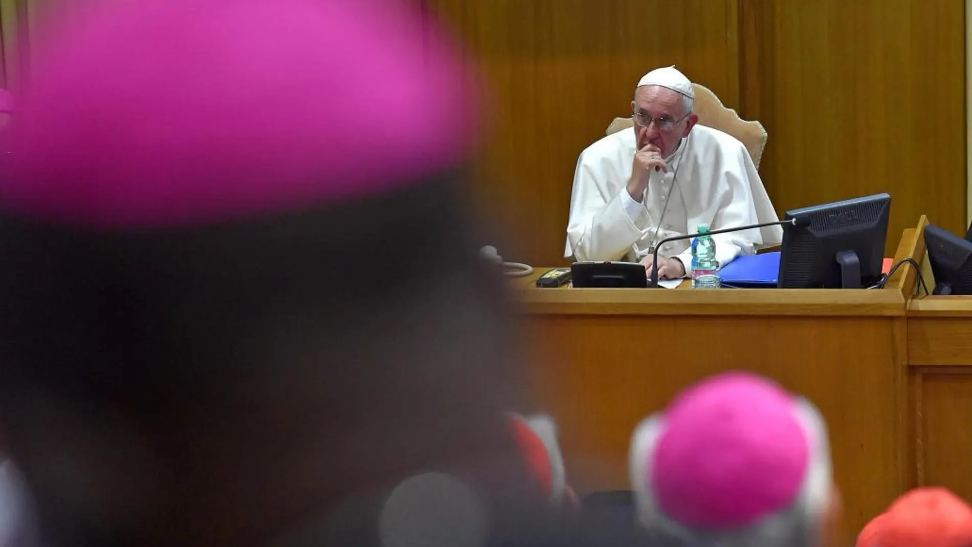 El Papa Francisco preside la 16ª reunión ordinaria del Sínodo de Obispos en el Vaticano