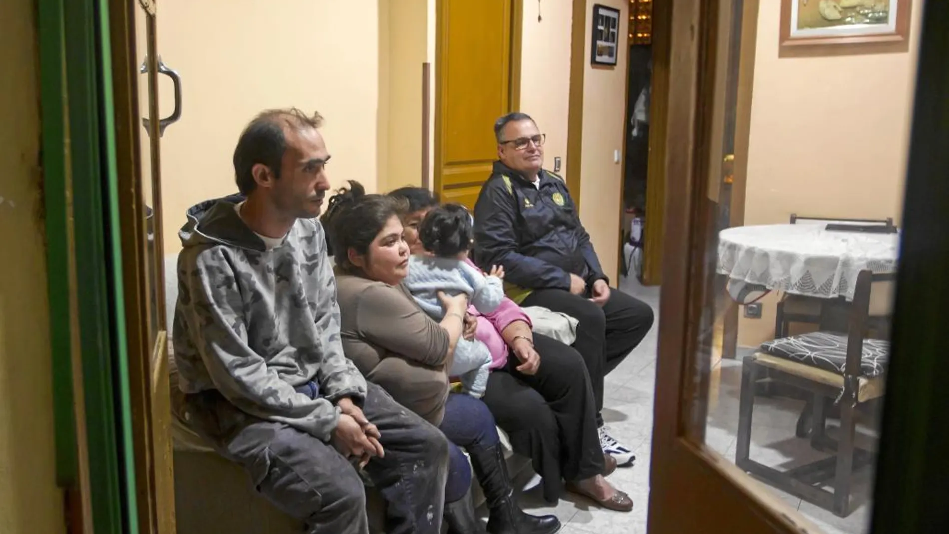 La brecha social sigue creciendo en Cataluña, a pesar de que los datos macroeconómicos apuntan a la recuperación