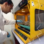 Un investigador lleva a cabo un proyecto en el Instituto Tecnológico Agrario de Castilla y León (Itacyl)