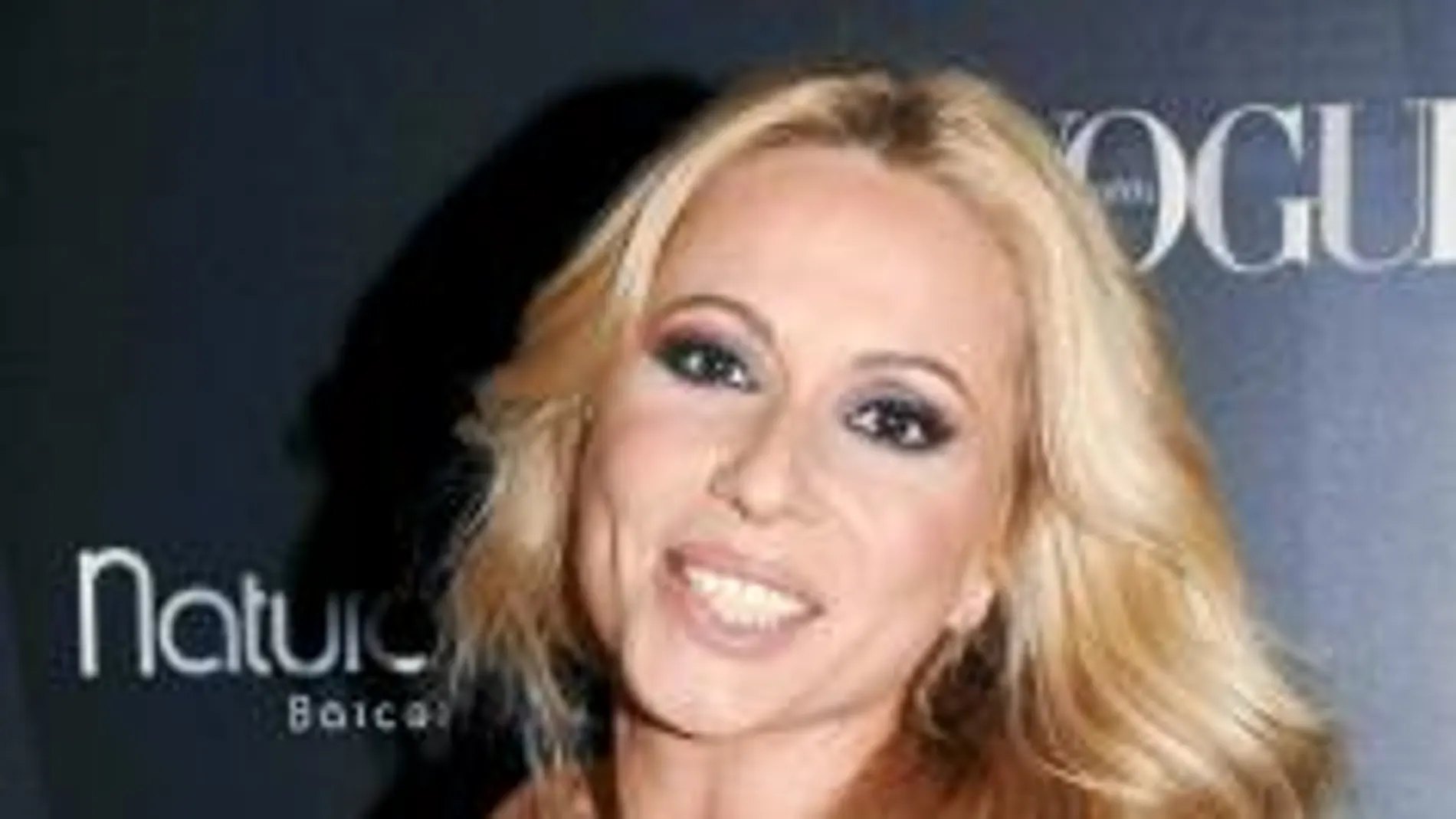 MELENA CUIDADA La cantante Marta Sánchez es una de las fieles clientas de Cheska