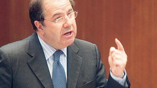 Herrera llama al PSOE «el partido del paro» y ofrece sus alternativas