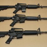 Varios rifles de asalto AR-15