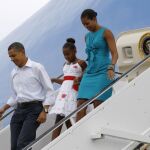 Obama hace turismo en Florida para paliar los efectos del vertido