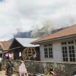 Deslizamiento de tierra tras el nuevo terremoto en Lombok/Reuters