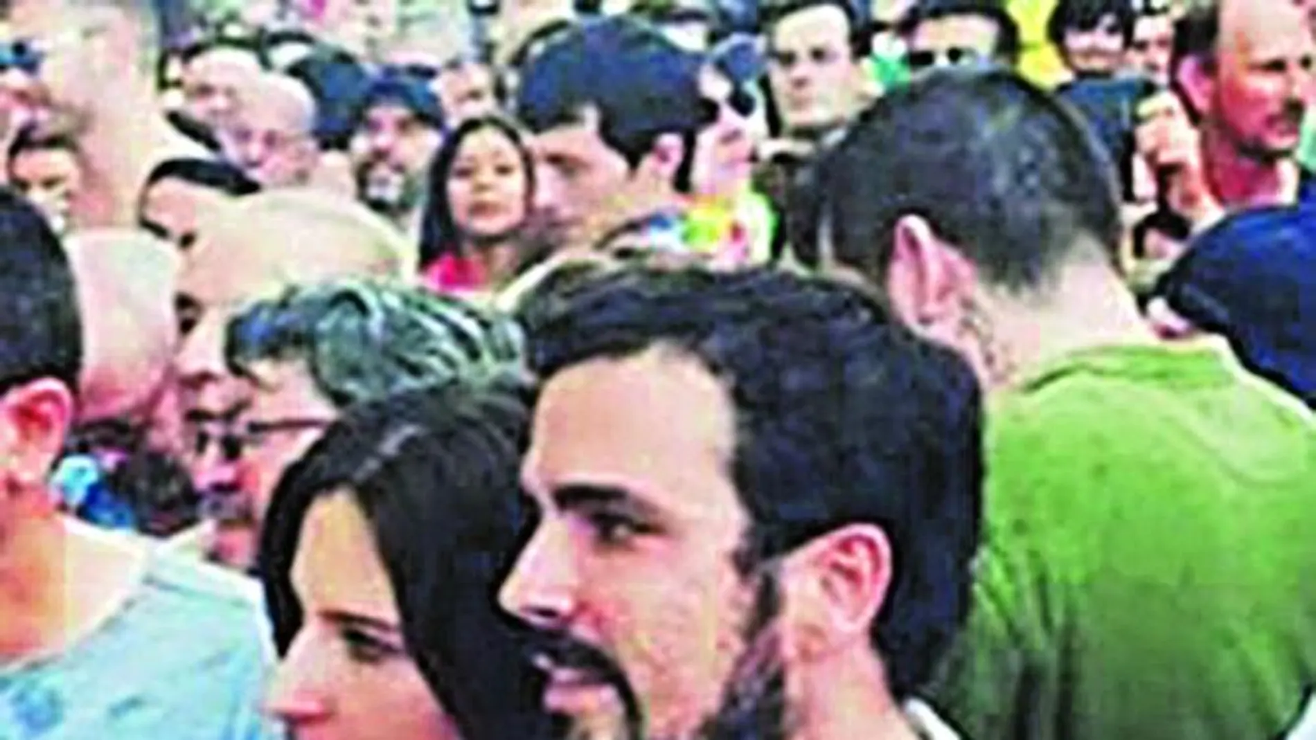 Anna Ruiz, la novia de Alberto Garzón, la primera dama oficial de la izquierda