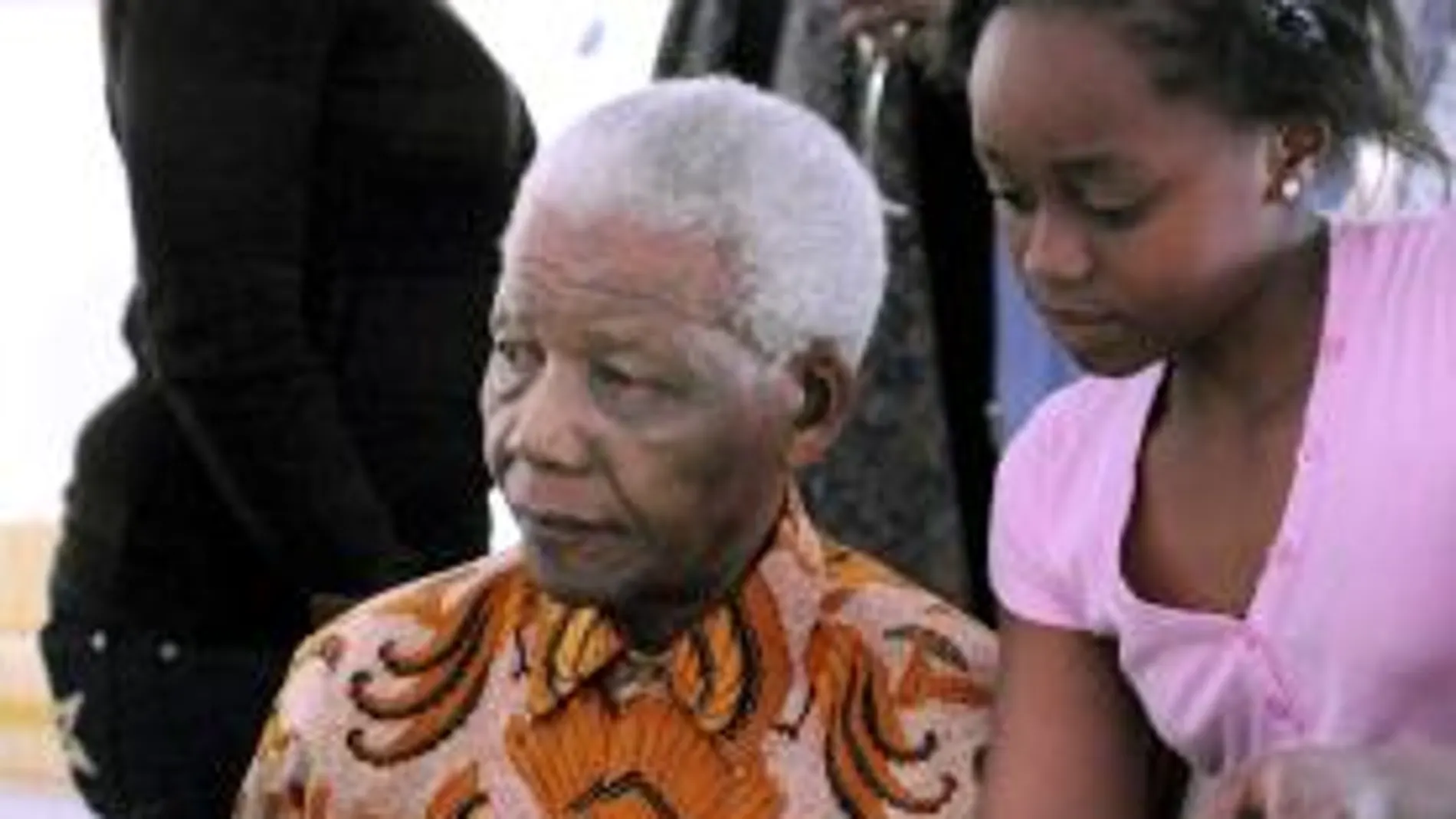 Mandela no asistirá a la apertura del Mundial tras la muerte de su biznieta