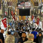 La economía turca ha crecido apoyada en el consumo de los hogares y la inversión en obra pública / Efe