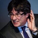 El expresidente catalán Carles Puigdemont ofrece una rueda de prensa en Berlín
