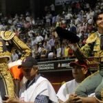 Sebastián Castella y Morante de la Puebla, a hombros en Medellín