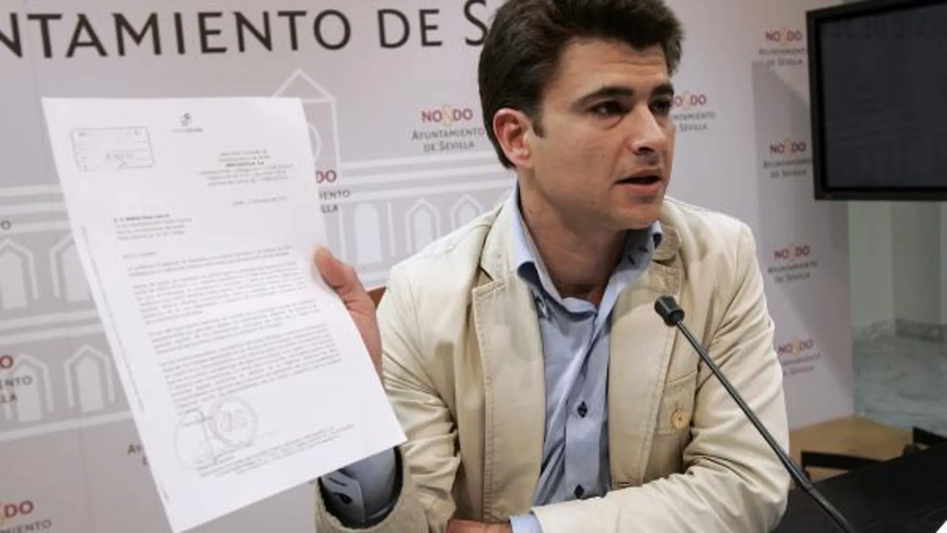 PSOE e IU expulsan a la oposición de Mercasevilla en pleno escándalo