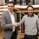 Pedro Sánchez y Pablo Iglesias, en su último encuentro en febrero