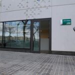 Instituto de Medicina Legal (IML), donde han sido trasladados los dos cadáveres hallados en Priego de Córdoba. EFE/Salas