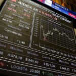 El Ibex 35 avanza un 0,7% y se sitúa al borde de los 8.900 puntos