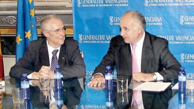 Blasco se reúne con las ONGD para impulsar la cooperación
