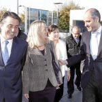 Cervera y Camps, con algunos asistentes a la presentación del nuevo plan la