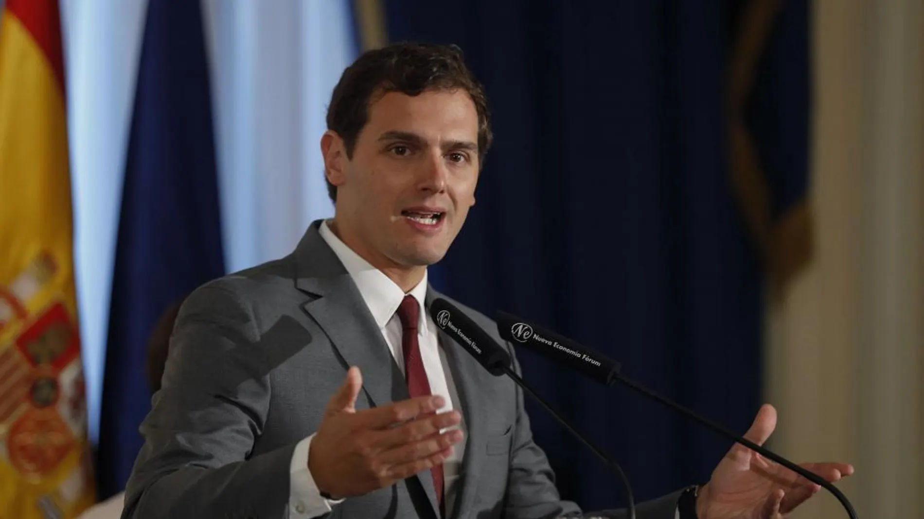 El presidente de Ciudadanos, Albert Rivera, durante su participación en un desayuno informativo del Fórum Europa