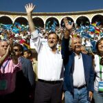 Rajoy no se «resigna» a que haya 4,7 millones de parados y está «dispuesto a solucionarlo»