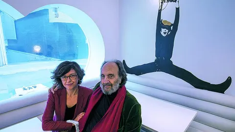 Juliet Pomés Leiz y Leopoldo Pomés, ayer, en la presentación de su tratado gastronómico