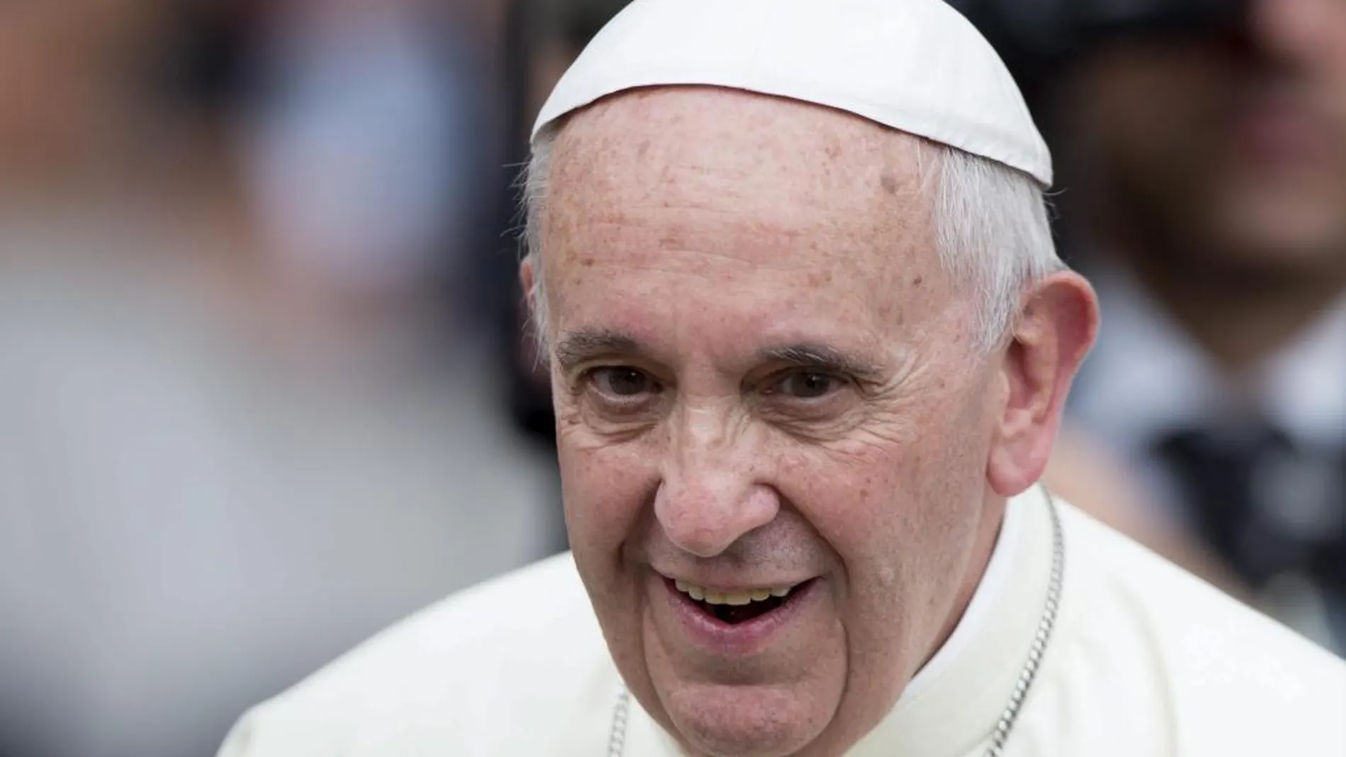El papa Francisco en la plaza San Pedro de Ciudad del Vaticano, hoy, viernes 3 de julio de 2015.