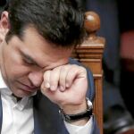 El primer ministro griego, Alexis Tsipras, en un momento de las votaciones del miércoles