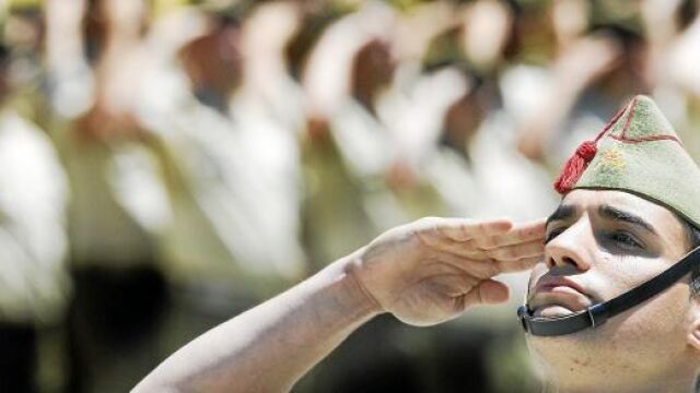 «Honor, espíritu de sacrificio y tradición son la base de las mejores y más prestigiosas unidades militares de todos los tiempos»