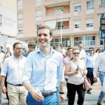 El presidente del PP, Pablo Casado, ayer, en Santa Pola / Efe