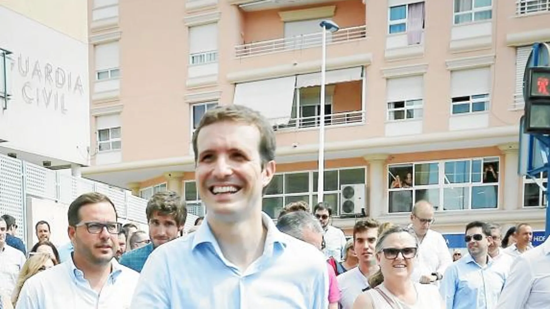 El presidente del PP, Pablo Casado, ayer, en Santa Pola / Efe