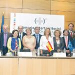 La ministra de Sanidad, Trinidad Jiménez, se reunió con los consejeros del ramo de todas las comunidades autónomas