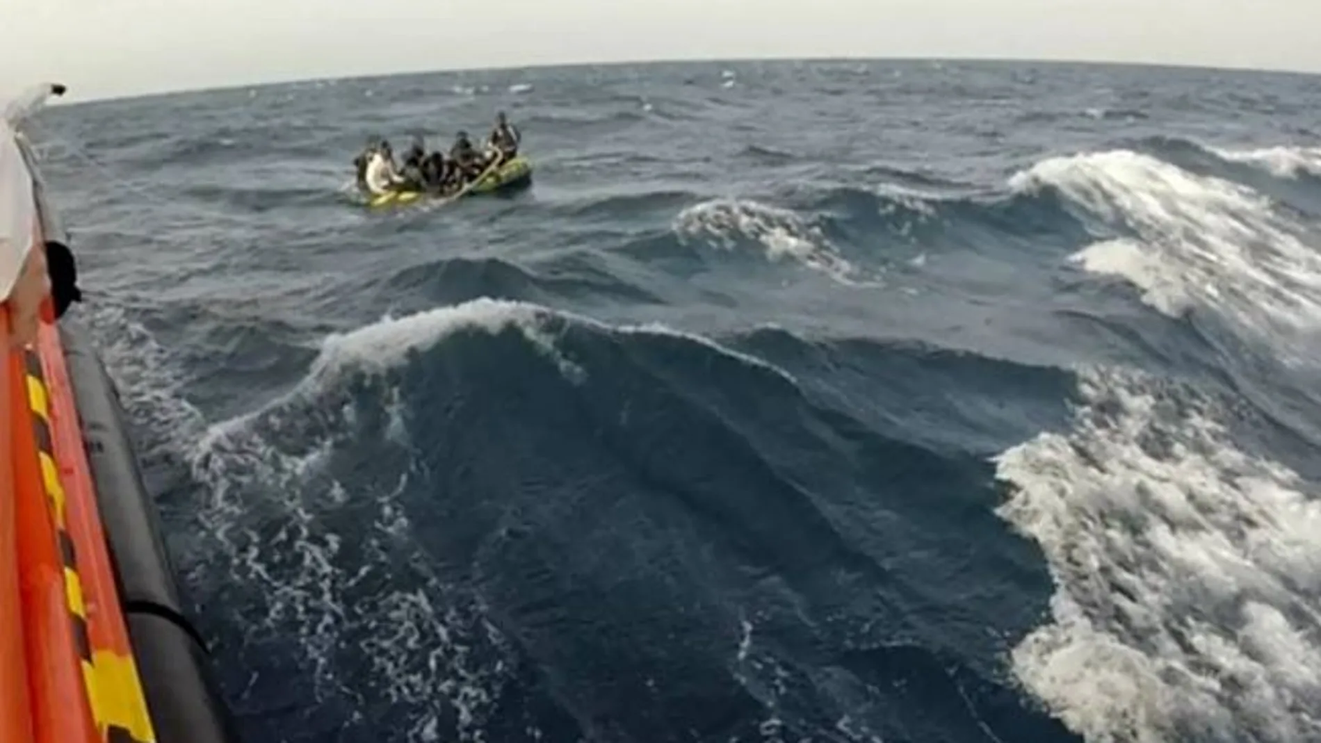 Imagen de un rescate en Tarifa esta semana