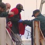Salvamento Marítimo ha localizado hoy una patera con 25 personas a bordo, entre ellos 4 mujeres y 5 niños.