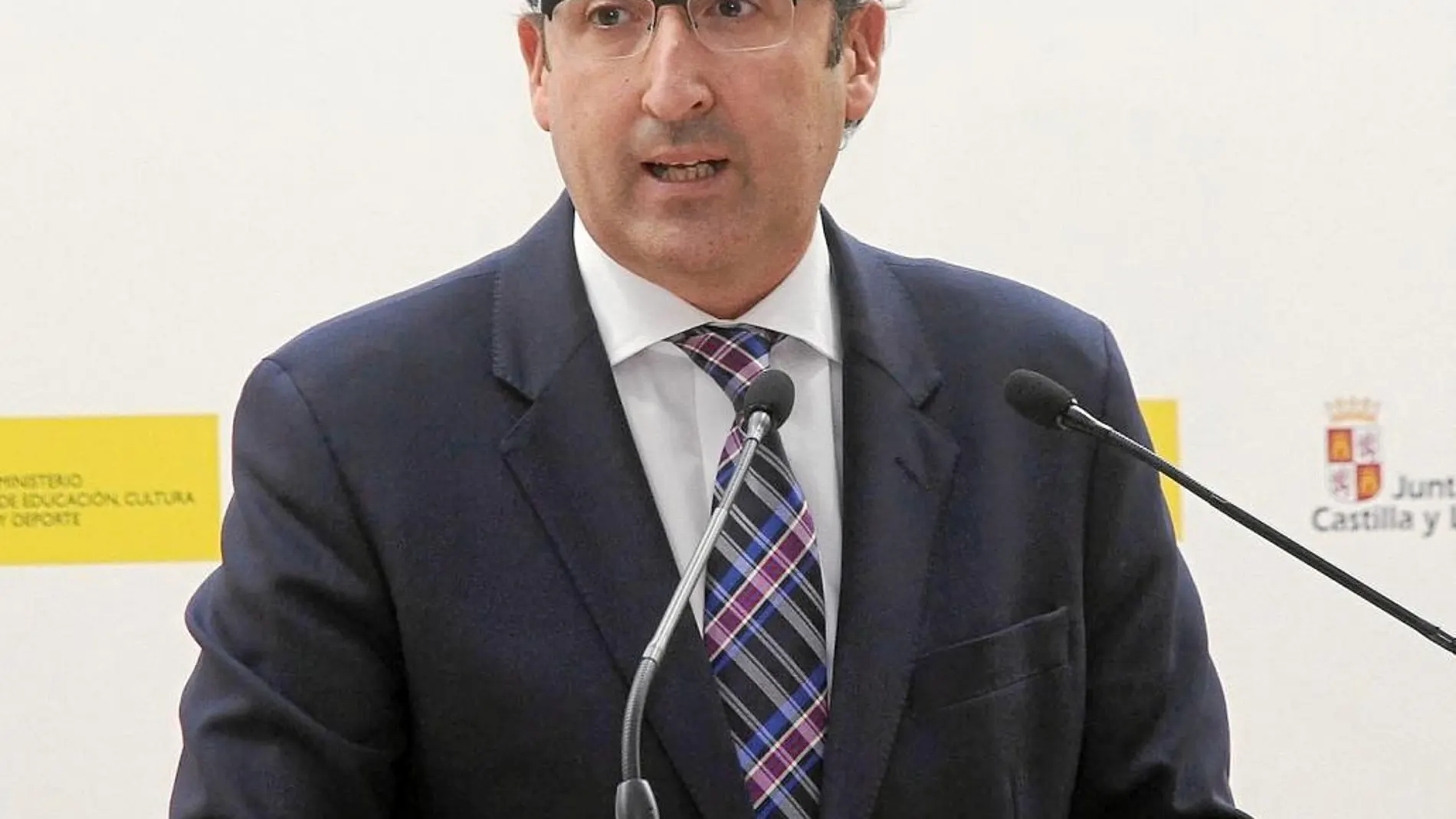 El alcalde de Palencia, Alfonso Polanco, explica las medidas