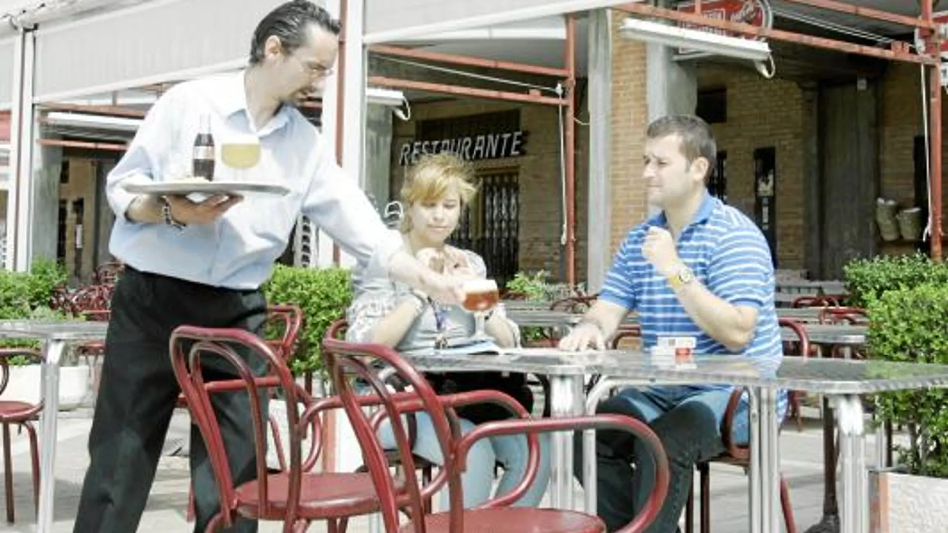 El sector Servicios y, especialmente la Hostelería, es el que más empleo ha creado en el mes de julio