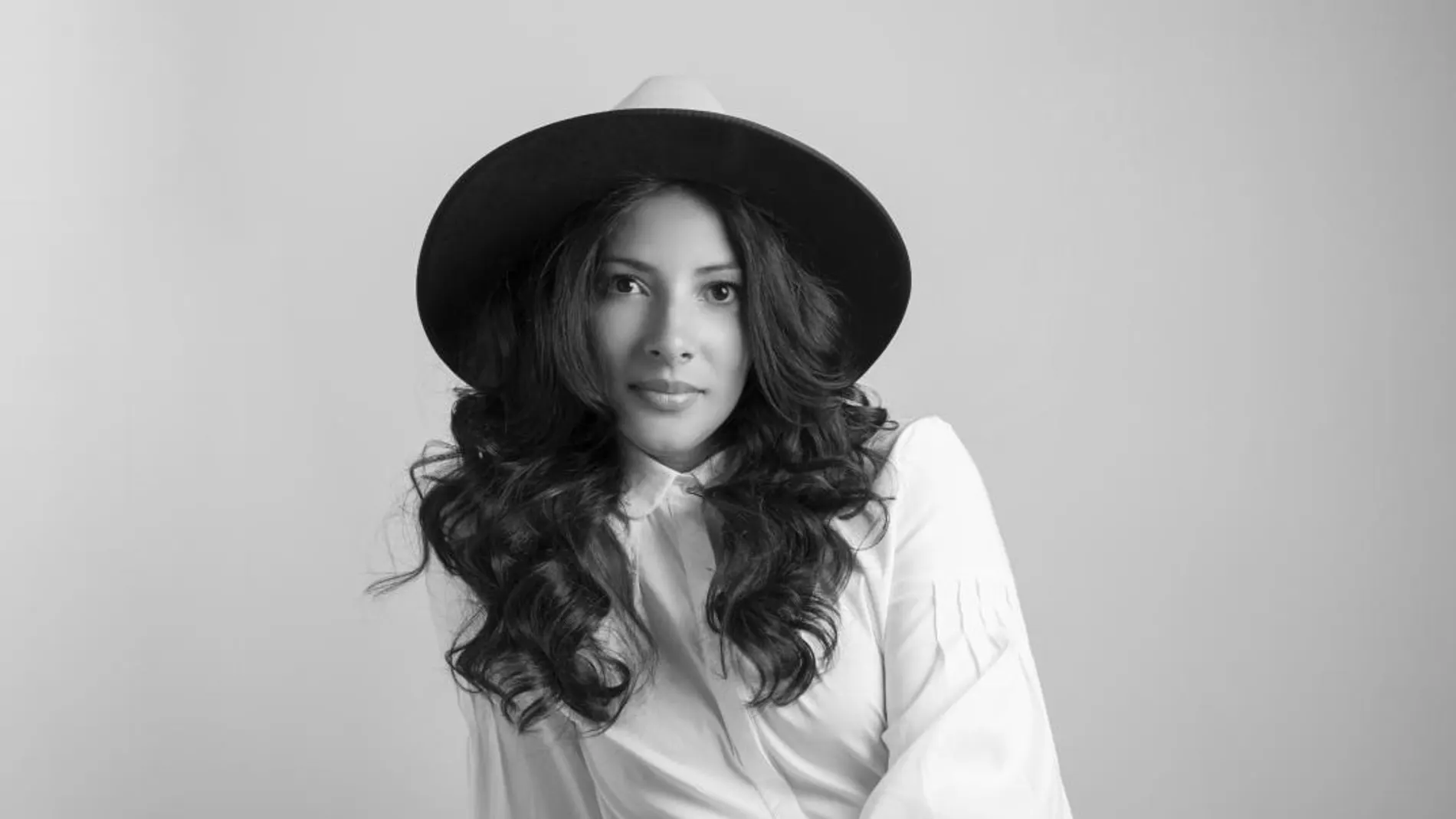 La diseñadora de sombreros Margarita Díaz del Castillo