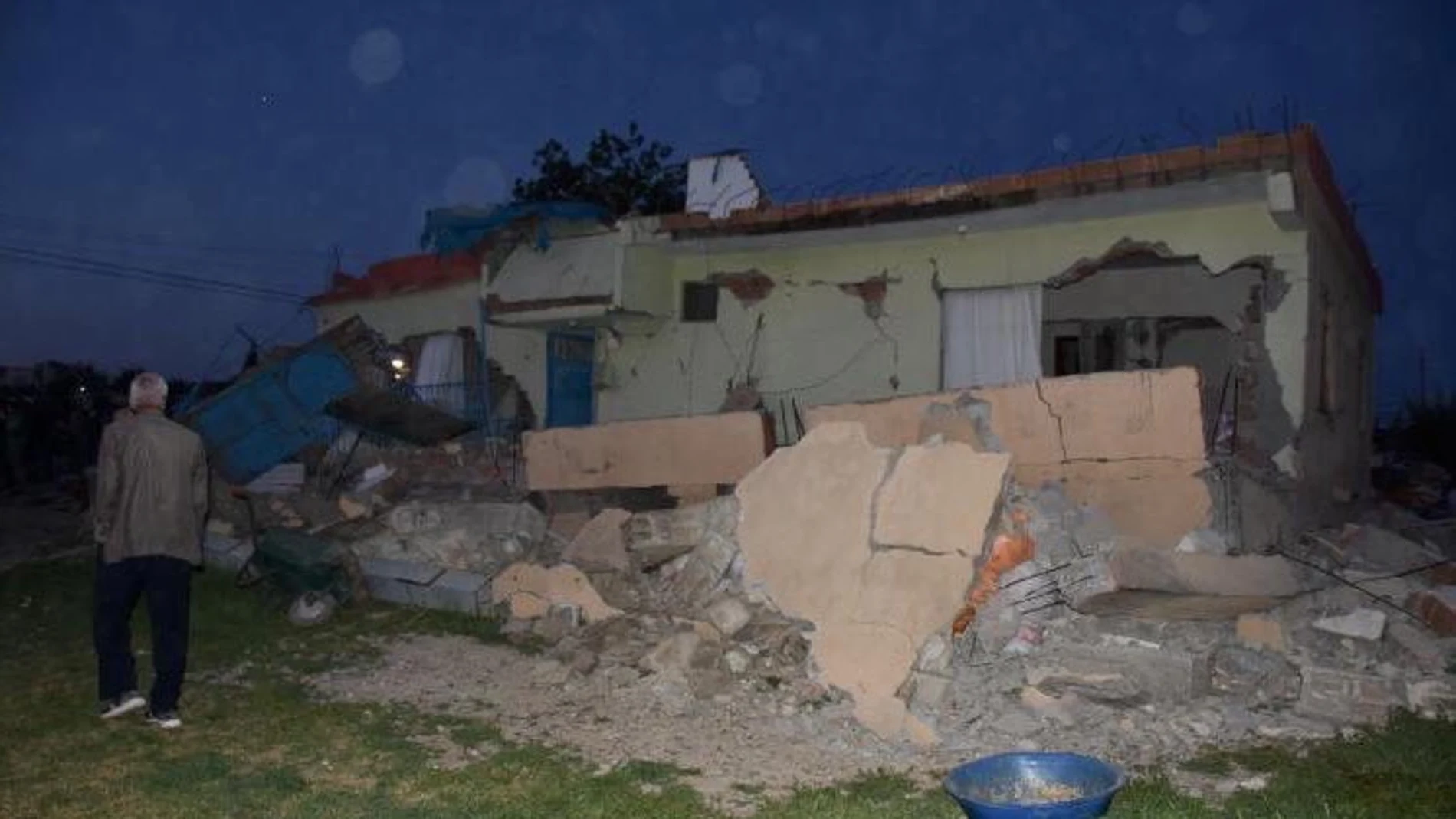 Algunas viviendas sufrieron daños estructurales graves