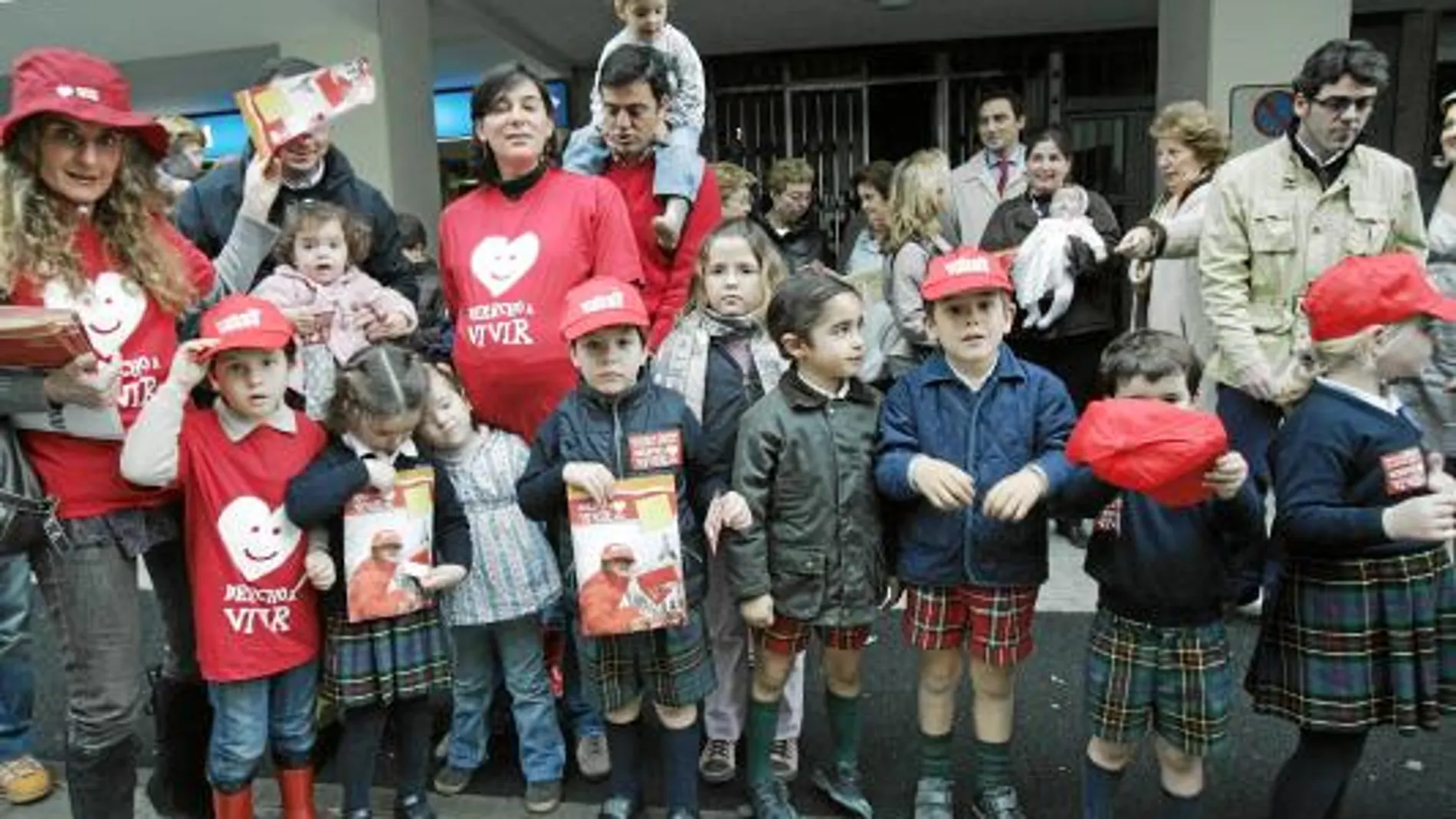 Los jóvenes murcianos se oponen al aborto libre entre los menores