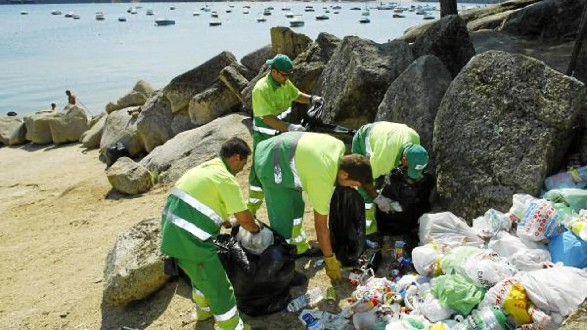 Una organización ecologista denunció la basura en el embalse