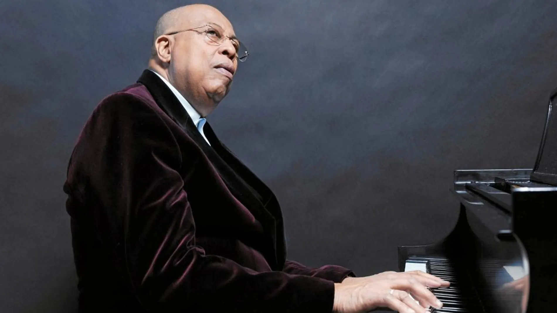 Chucho Valdés: «Cuando toco al piano, se sienten los tambores cubanos»