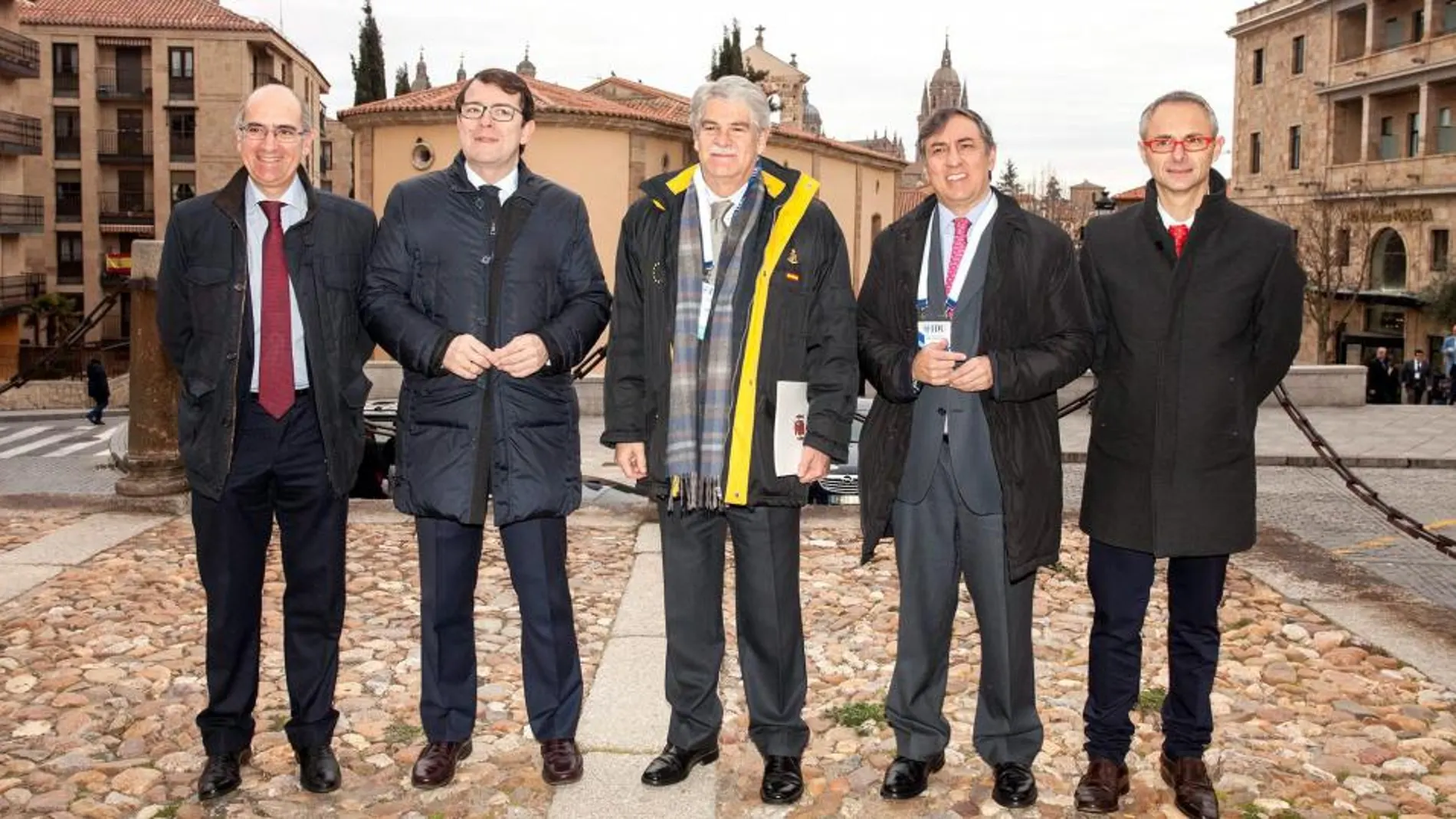El ministro Alfonso Dastis, junto a Alfonso Fernández Mañueco, Javier Iglesias y Ricardo Riveroo