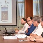 Manuel López, Rodrigo Gómez y José Antonio Lucas presentan la nueva aplicación móvil
