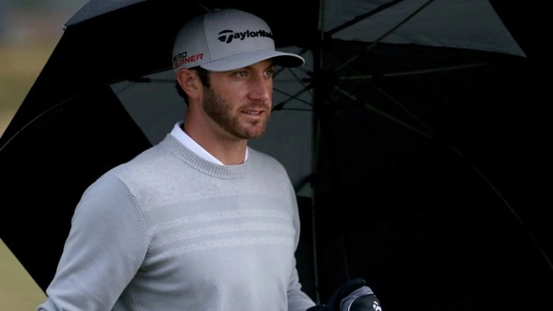 Dustin Johnson, en plena competición