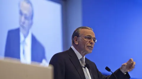 El presidente de Caixabank, Isidre Fainé
