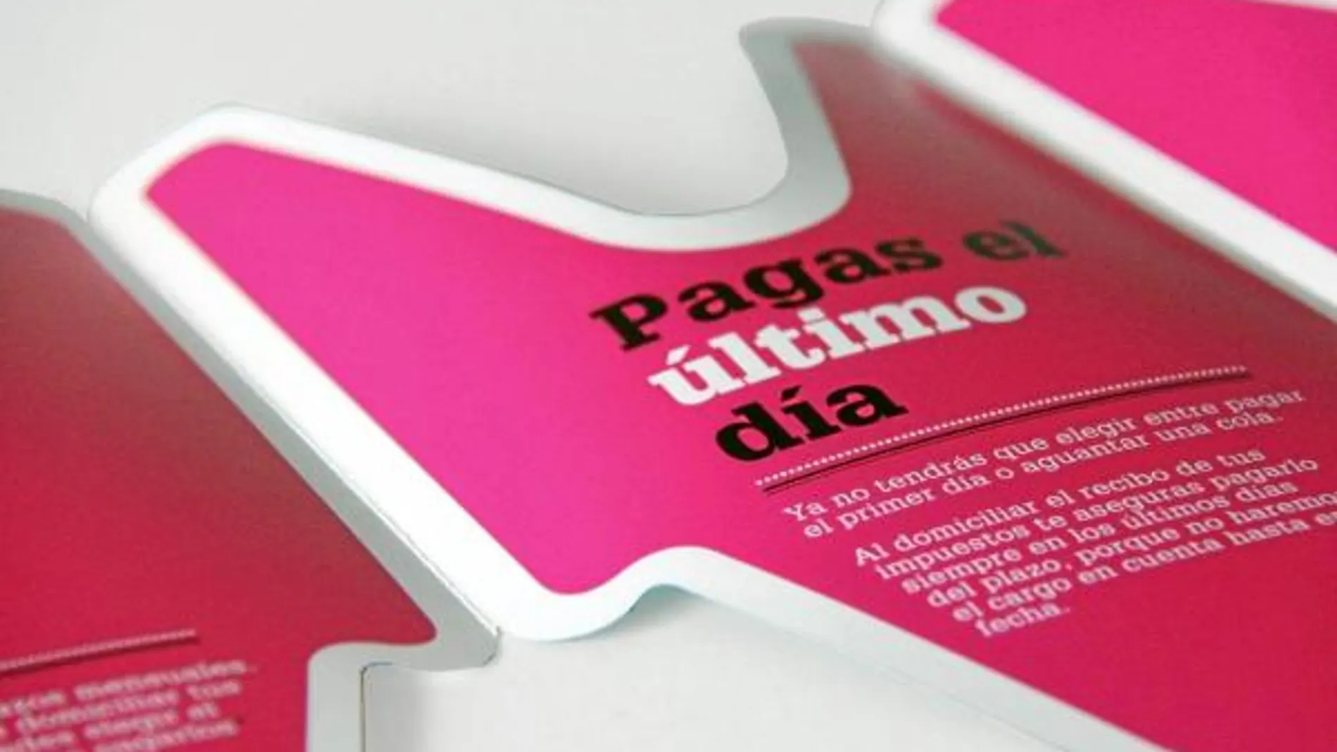 Imagen del panfleto que representa la campaña «Domicilia tu recibo y olvídate de las colas»