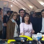 El presidente de la Diputación de Segovia, Francisco Vázquez, visita la Feria de Cuéllar