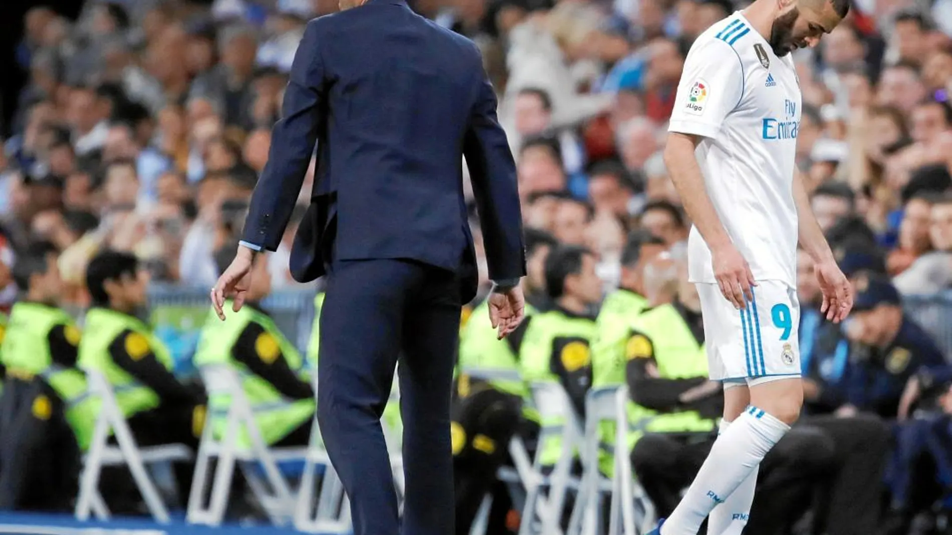 Benzema sustituido en el partido contra el Athletic de la pasada semana